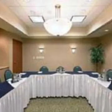 Comfort Inn Airport And Conference Center Woodson Terrace 2*,